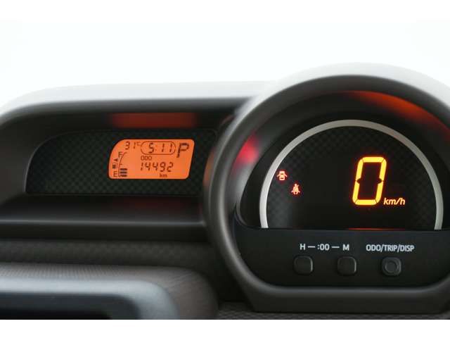 Toyota SPADE 2018-04 27968-18