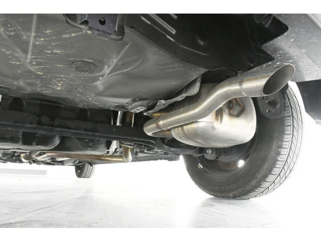 Toyota SPADE 2018-04 27968-9
