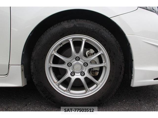 Toyota PRIUS ALPHA 2016-02 322157-11