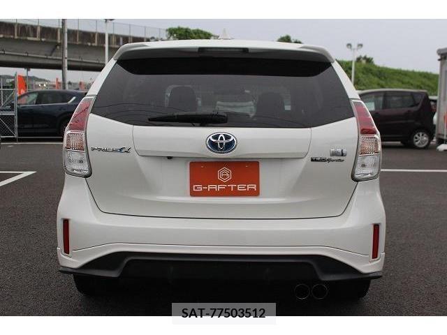 Toyota PRIUS ALPHA 2016-02 322157-7