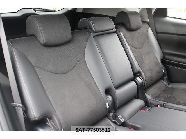 Toyota PRIUS ALPHA 2016-02 322157-13