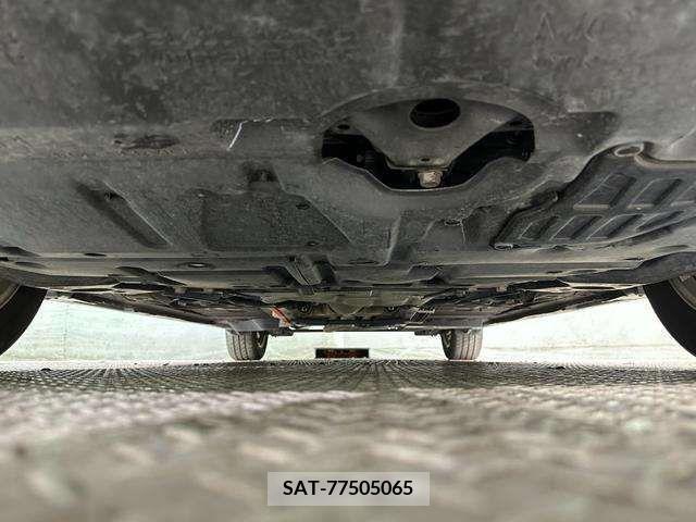 Toyota PRIUS ALPHA 2014-05 242693-13