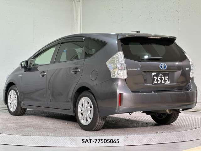 Toyota PRIUS ALPHA 2014-05 242693-10