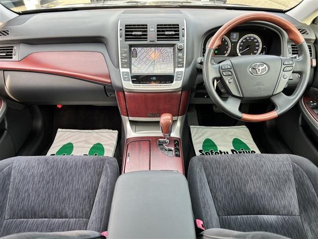 Toyota CROWN MAJESTA 2011-11 531-9