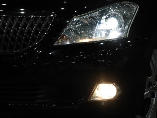 Toyota CROWN MAJESTA 2011-11 531-8