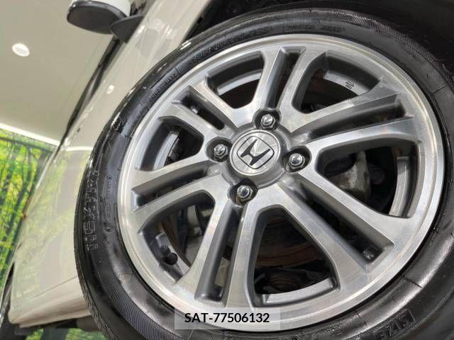 Honda N BOX 2017-10 239826-13