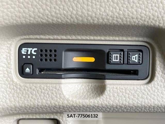 Honda N BOX 2017-10 239826-7