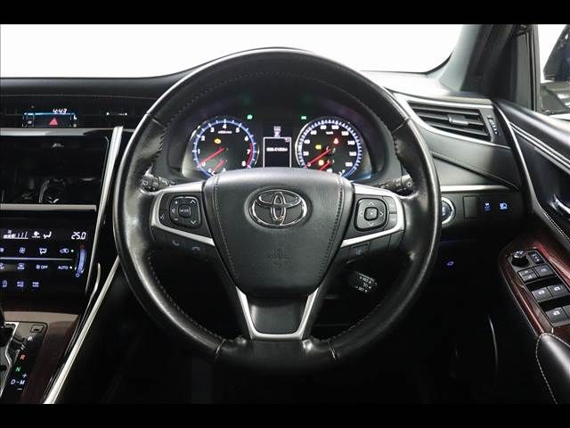Toyota HARRIER 2016-12 182752-28