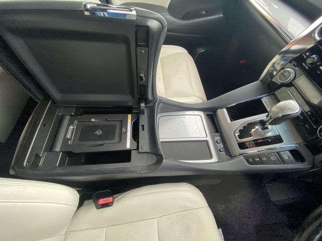 Toyota ALPHARD 2018-09 6696-9