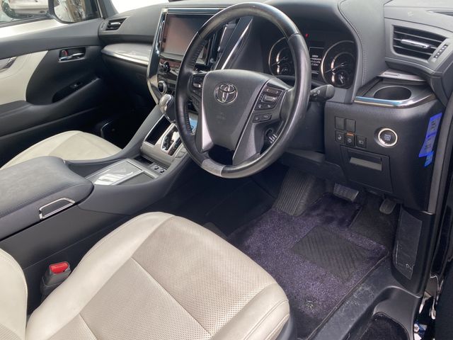 Toyota ALPHARD 2018-09 6696-1