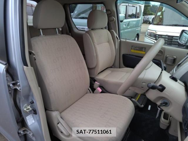 Nissan OTTI 2011-02 352807-12
