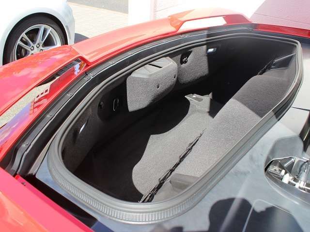 Chevrolet CORVETTE 2021-11 17075-16