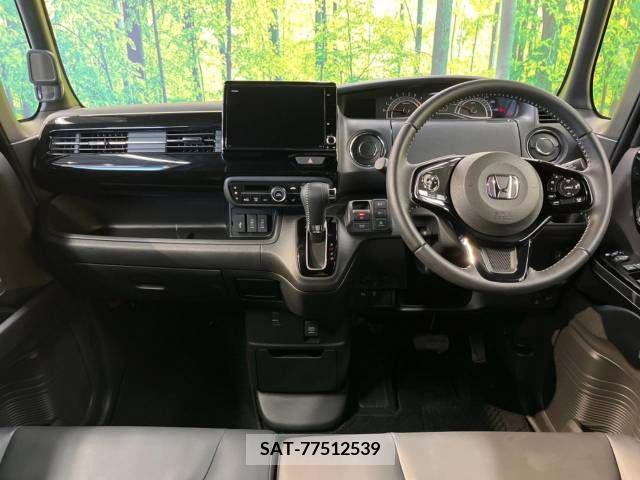Honda N BOX CUSTOM 2022-08 307292-1