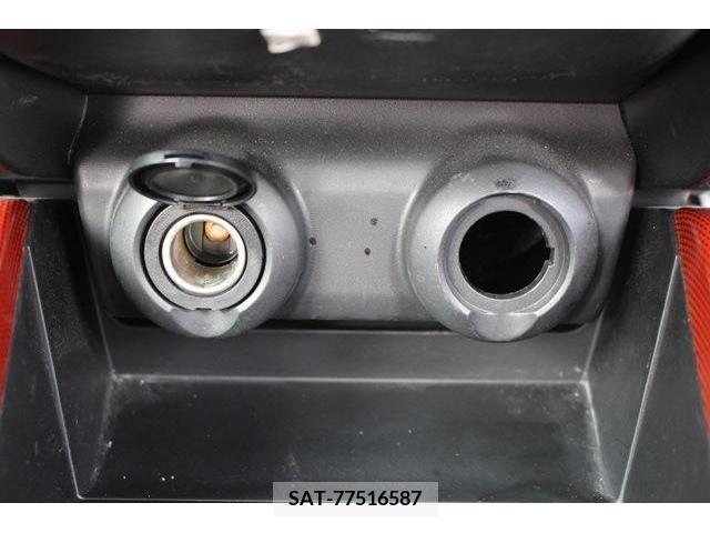 Suzuki SWIFT 2018-09 348950-5