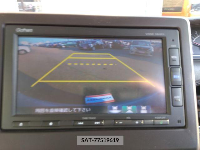Honda N BOX 2017-12 278645-11