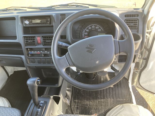 Suzuki CARRY TRUCK 2017-10 189668-10