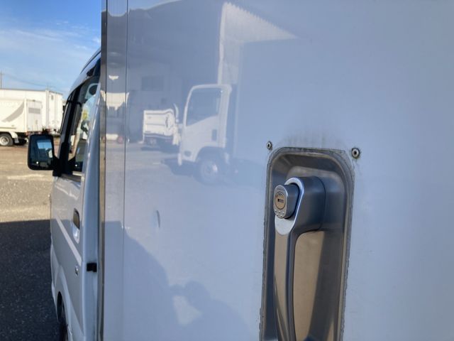 Suzuki CARRY TRUCK 2017-10 189668-15