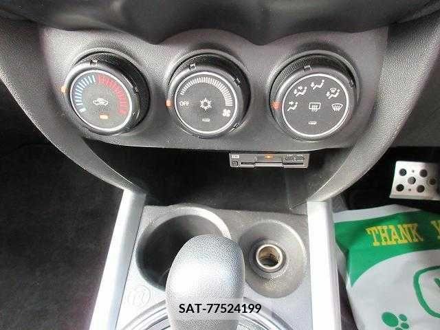 Mitsubishi RVR 2014-03 283615-5