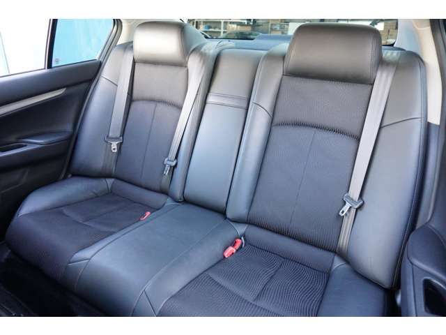 Nissan SKYLINE 2010-02 22619-14