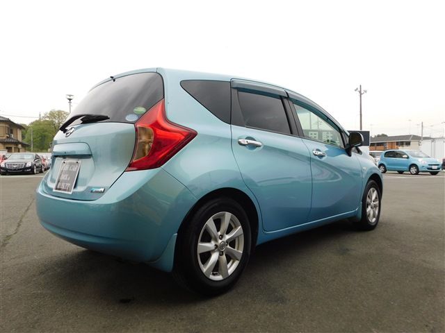 Nissan NOTE 2013-03 608-5