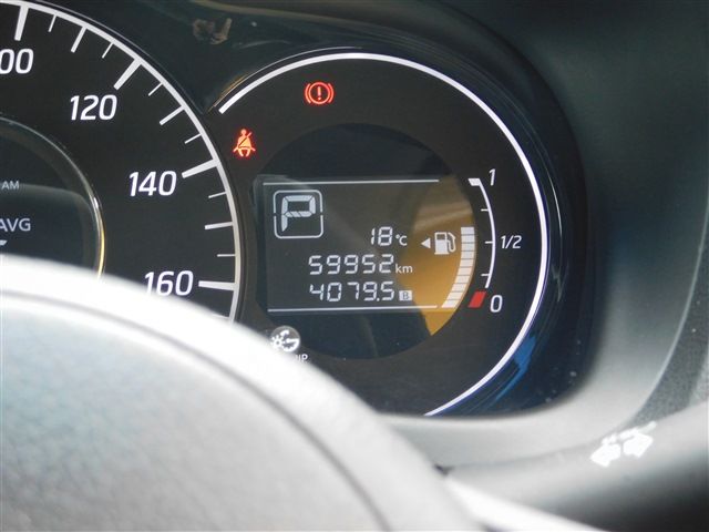 Nissan NOTE 2013-03 608-24
