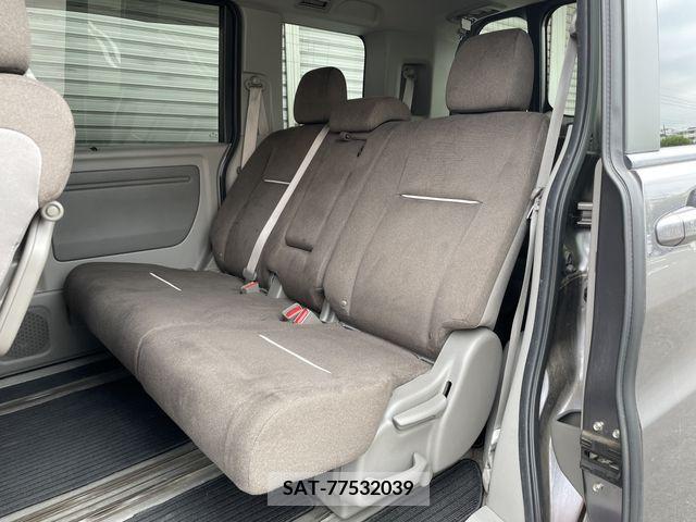 Honda STEP WGN 2016-07 380712-22