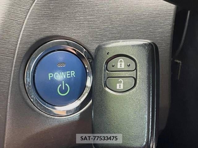 Toyota PRIUS 2013-12 336554-6