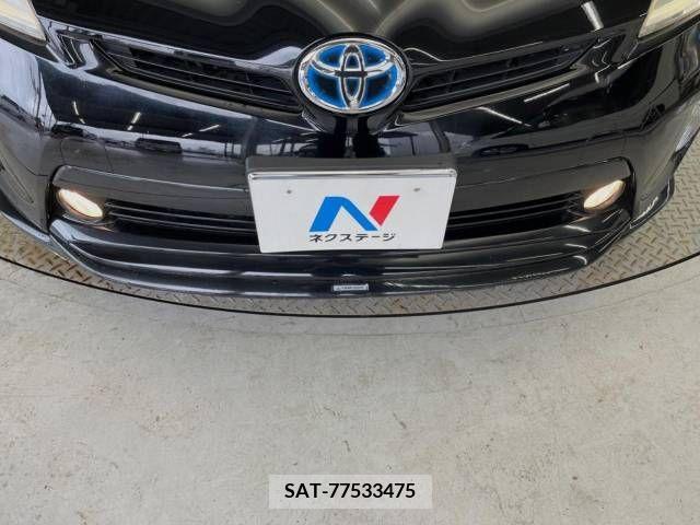 Toyota PRIUS 2013-12 336554-4