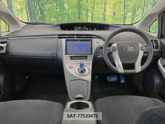 Toyota PRIUS 2013-12 336554-1