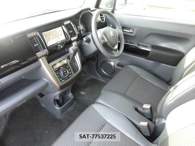 Suzuki HUSTLER 2017-05 245265-14