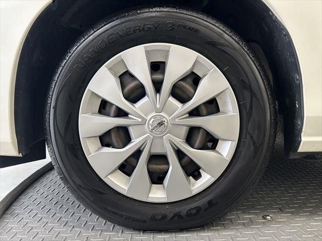 Nissan SERENA 2016-09 15853-14