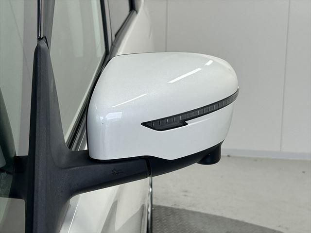 Nissan SERENA 2016-09 15853-10