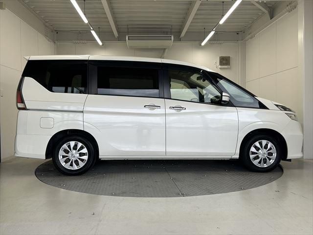 Nissan SERENA 2016-09 15853-3