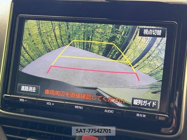Toyota NOAH 2018-07 227143-4