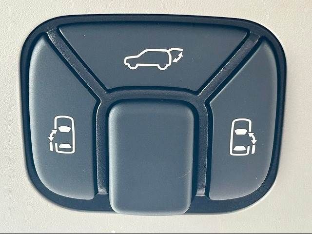 Toyota VELLFIRE 2010-07 190529-4