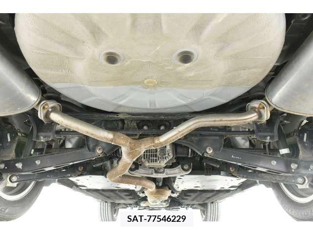 Subaru OUTBACK 2022-03 354875-7