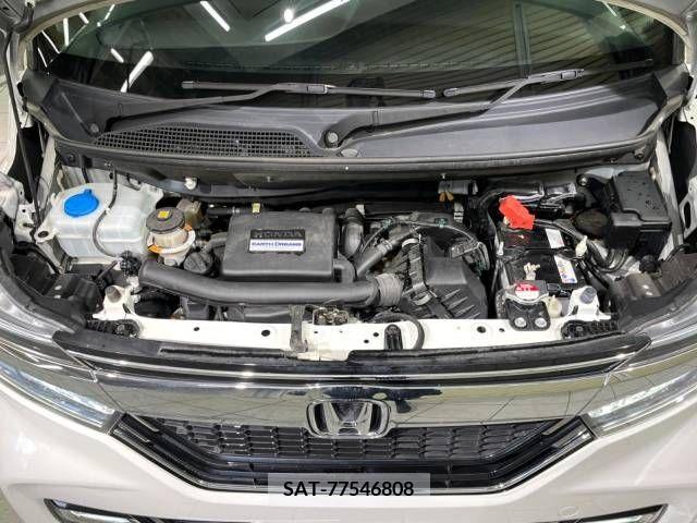 Honda N BOX CUSTOM 2019-05 211549-18
