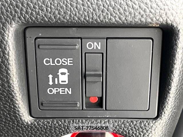Honda N BOX CUSTOM 2019-05 211549-6
