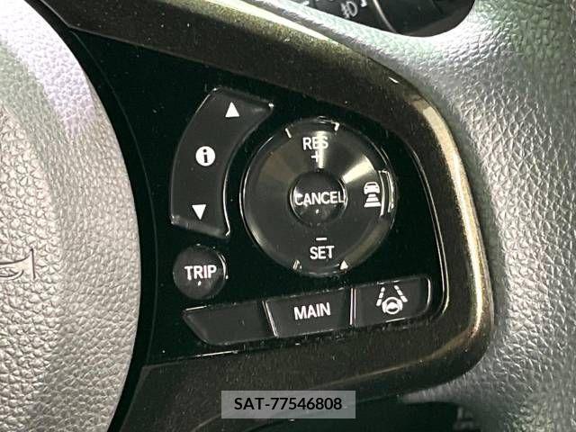 Honda N BOX CUSTOM 2019-05 211549-5