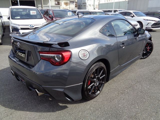 Toyota 86 2020-12 21929-2