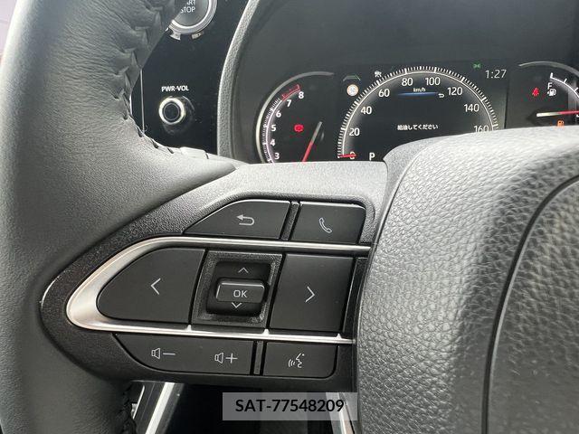 Toyota NOAH 2022-04 383116-6