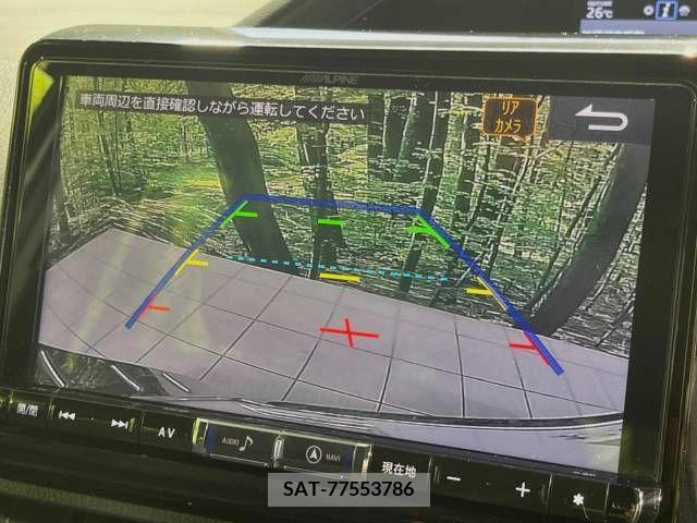 Toyota VOXY 2018-03 381071-5