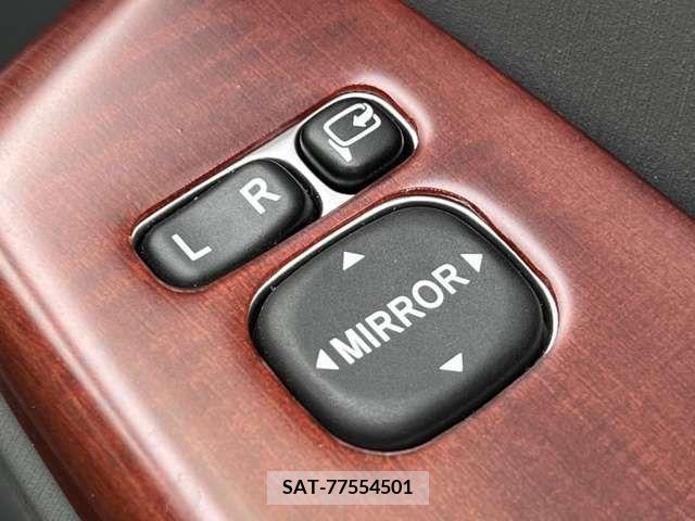 Toyota PRIUS ALPHA 2012-05 366735-18