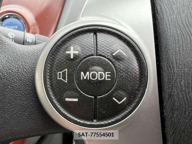 Toyota PRIUS ALPHA 2012-05 366735-13