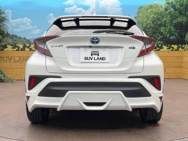 Toyota C-HR 2018-11 193017-15