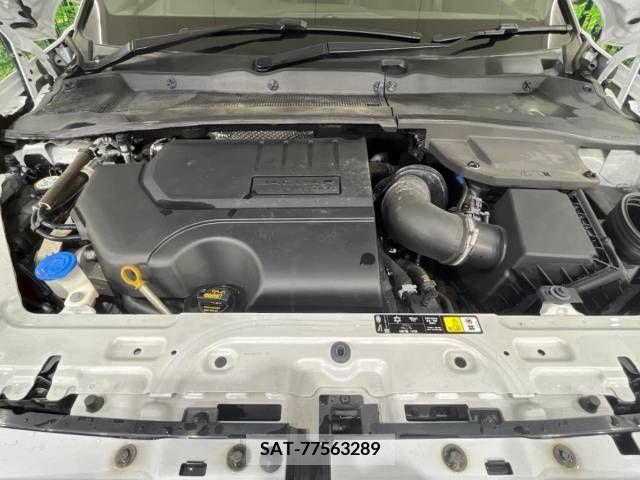 Jaguar E-PACE 2018-09 273151-15