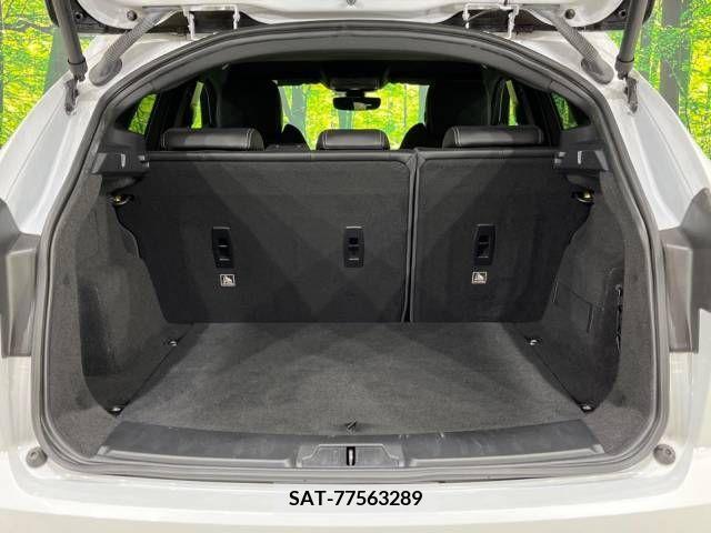 Jaguar E-PACE 2018-09 273151-14