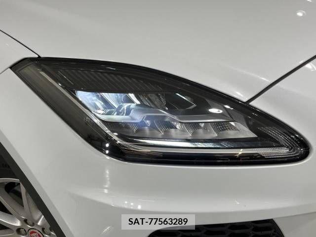 Jaguar E-PACE 2018-09 273151-10