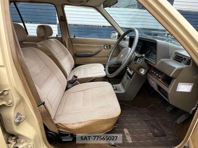 Mazda FAMILIA 1980-12 216530-7