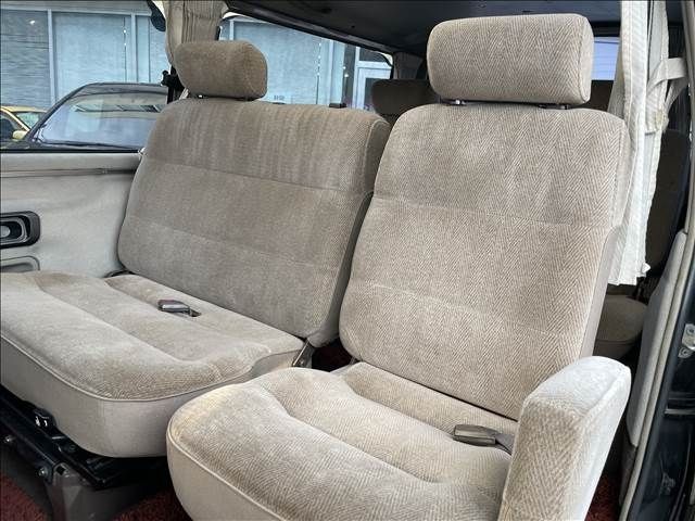 Nissan CARAVAN COACH 1992-06 17963-11